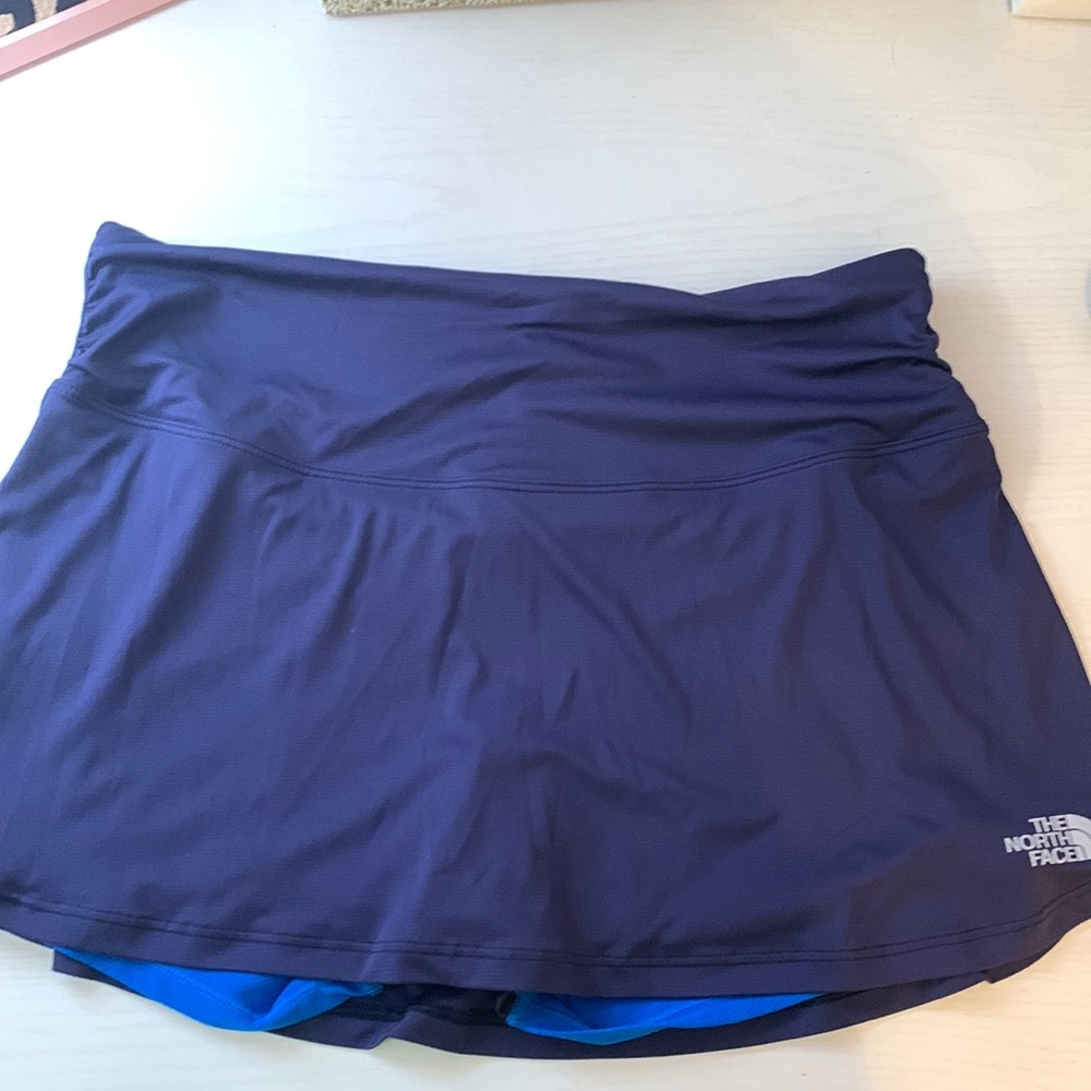 Womens north face tennis skirt